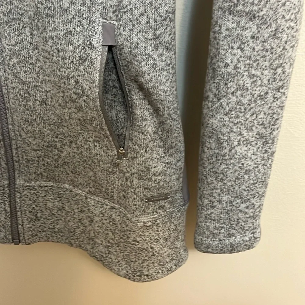 Athleta hoodie jacket sweater woman’s size XS gray full zip warmth athleisure